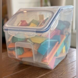 Tegu Magnetic Wooden Block Set approx 100 pieces